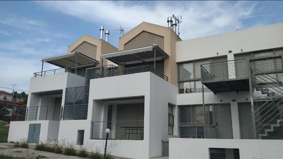 M.J.P. House Apartment Metamorfosi